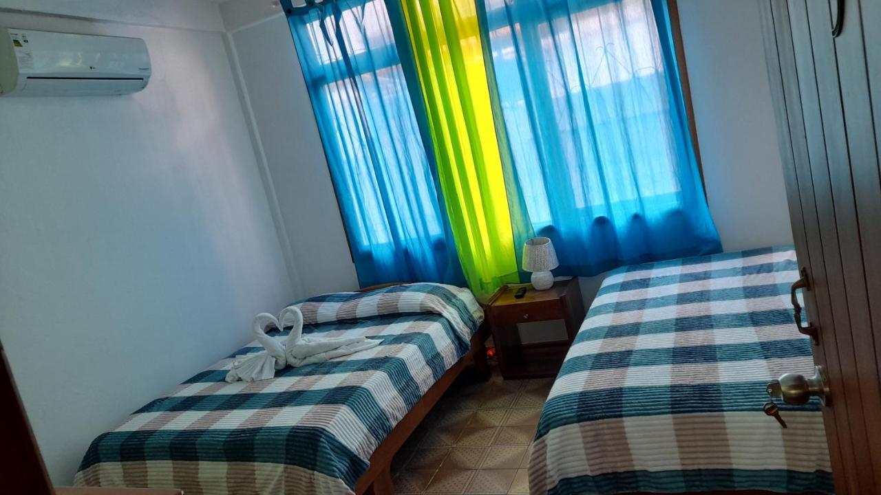 El Paraiso Puerto Ayora  Kültér fotó